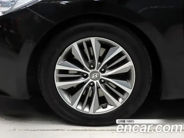 Hyundai Grandeur 2015 thumb 5
