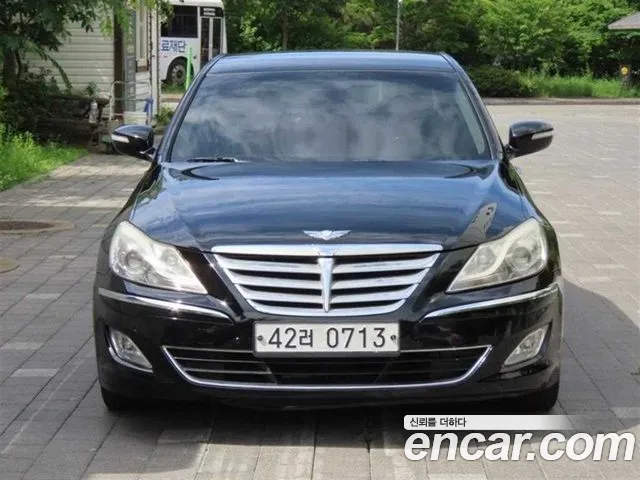 Hyundai Genesis 2013 thumb 12
