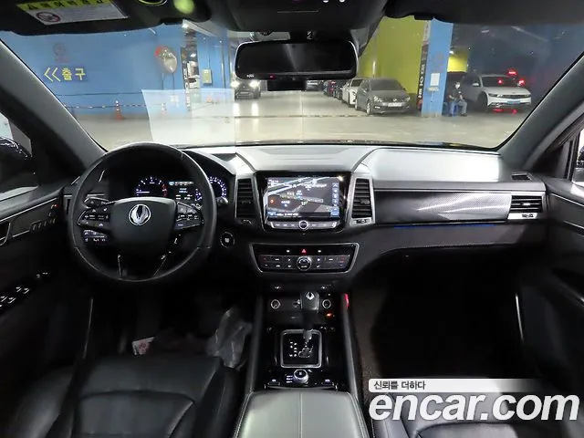 KG_Mobility_Ssangyong Rexton 2019 thumb 7