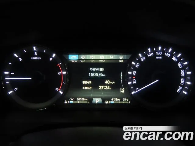 KG_Mobility_Ssangyong Rexton 2019 thumb 8