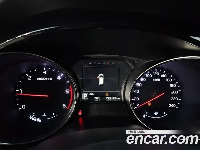 Kia Carnival 2015 thumb 7