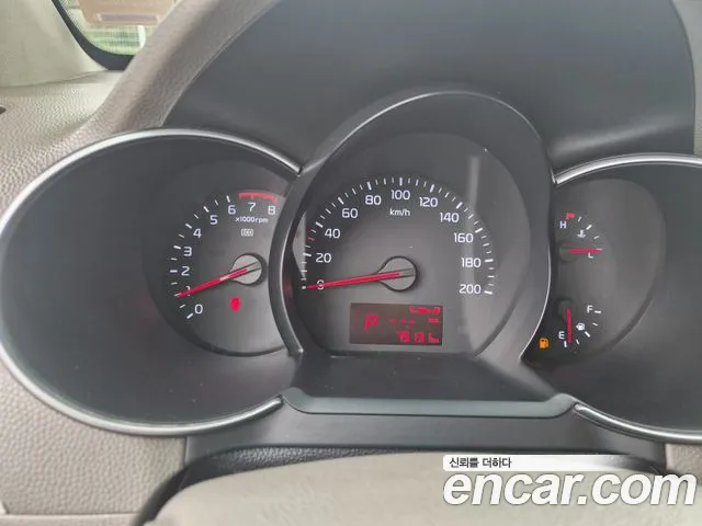 Kia Morning 2015 thumb 10