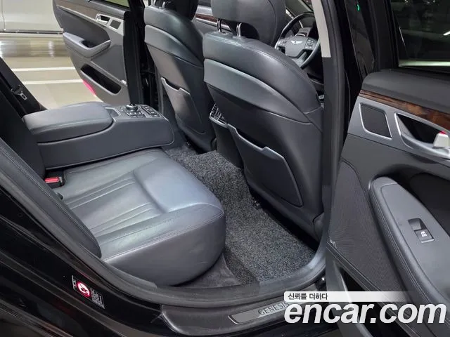 Hyundai Genesis 2014 thumb 8