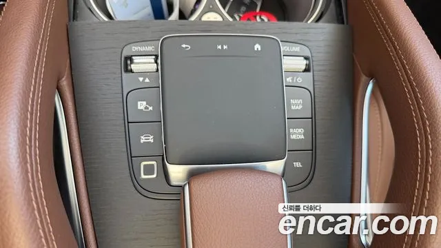 Mercedes-Benz GLE 2026 thumb 12