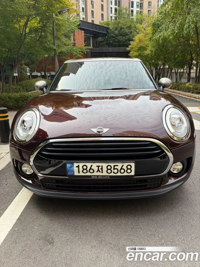 MINI Clubman 2017 thumb 3