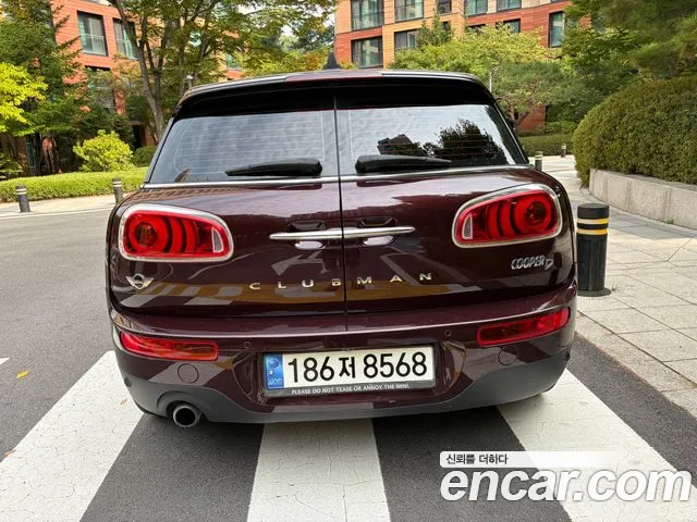MINI Clubman 2017 thumb 4