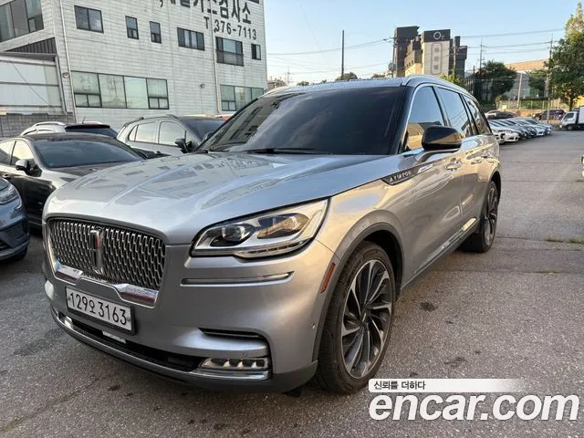 Lincoln Aviator 2020 thumb 2