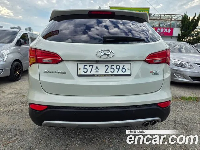Hyundai Santa Fe 2014 thumb 2