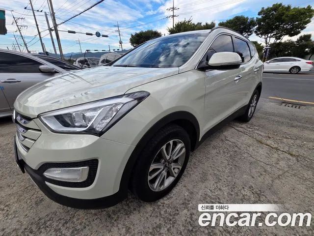 Hyundai Santa Fe 2014 thumb 3