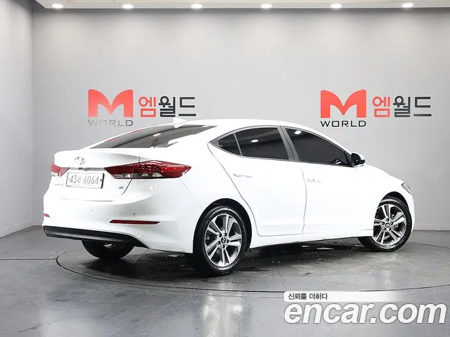 Hyundai Avante 2017 thumb 3