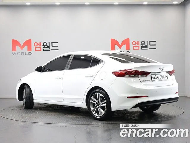 Hyundai Avante 2017 thumb 4