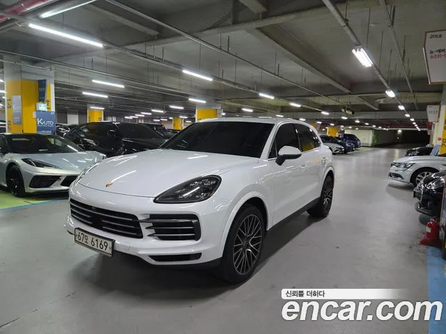 Porsche Cayenne 2019 thumb 4