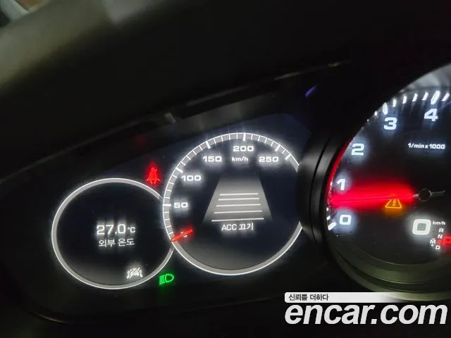 Porsche Cayenne 2019 thumb 8