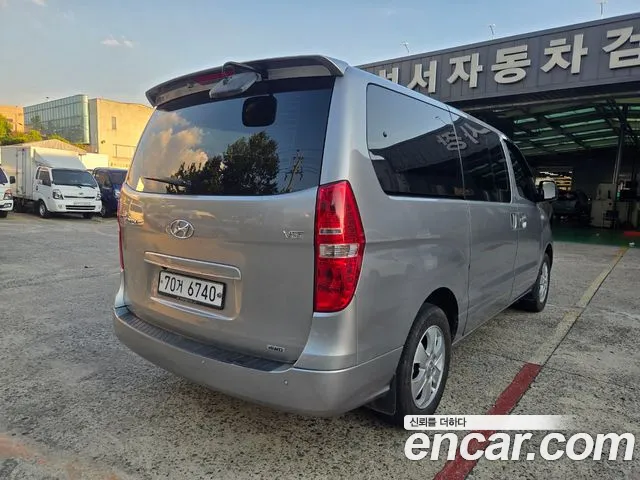 Hyundai Starex 2015 thumb 6