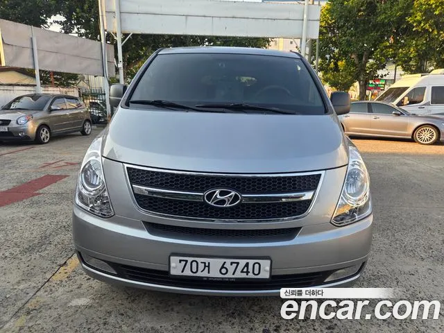 Hyundai Starex 2015 thumb 12