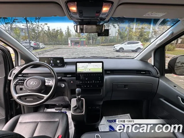 Hyundai Staria 2022 thumb 9