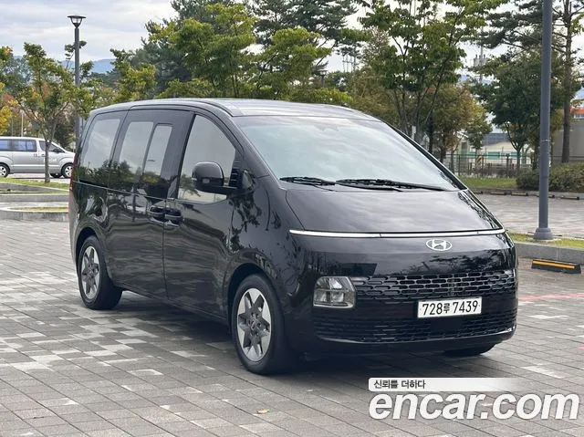 Hyundai Staria 2022 thumb 12