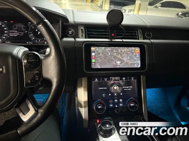 Land Rover Range Rover 2018 thumb 7