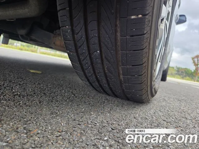 Kia Carnival 2014 thumb 7