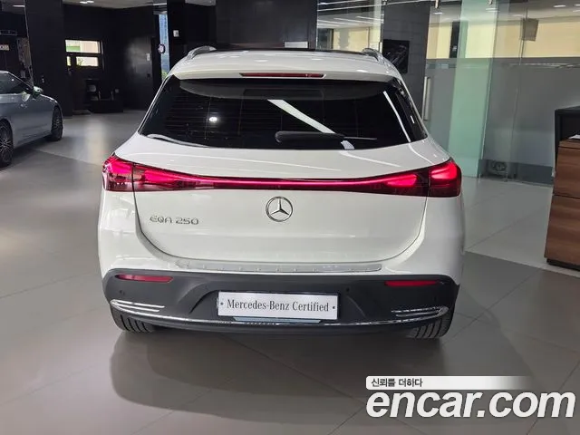 Mercedes-Benz EQA 2025 thumb 4