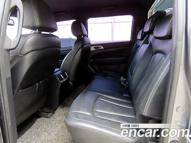 KG_Mobility_Ssangyong Rexton 2019 thumb 6