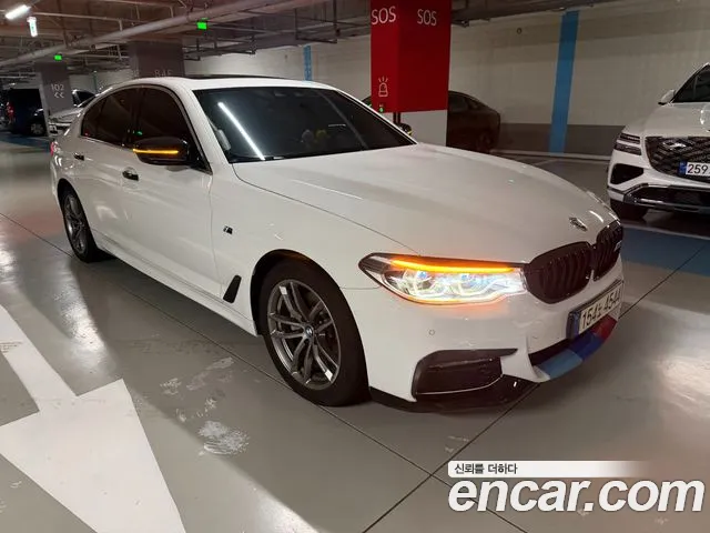 BMW 5-Series 2018 thumb 8