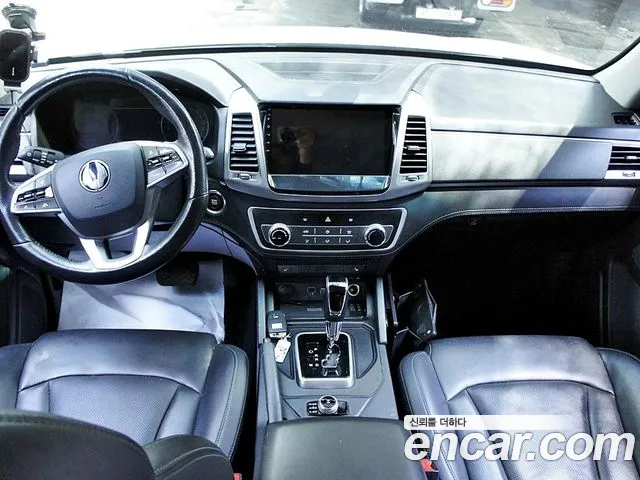 KG_Mobility_Ssangyong Rexton 2018 thumb 7