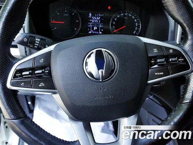 KG_Mobility_Ssangyong Rexton 2018 thumb 8