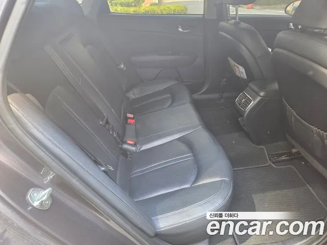 Kia K5 2018 thumb 6