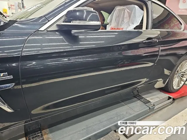 BMW 4-Series 2014 thumb 4