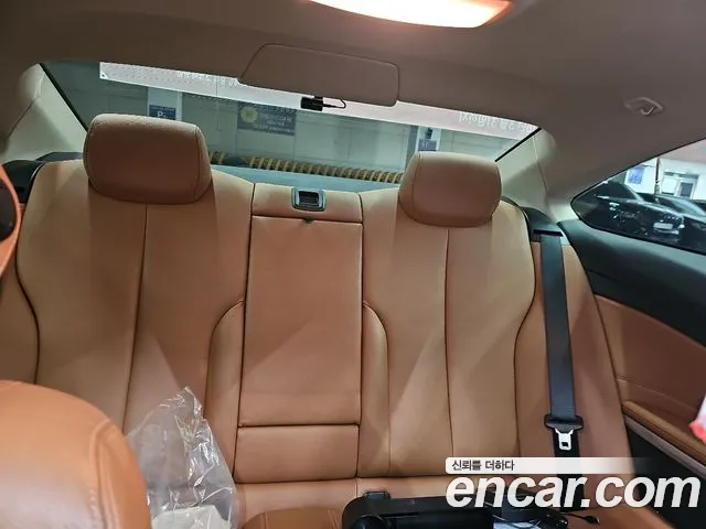 BMW 4-Series 2014 thumb 11