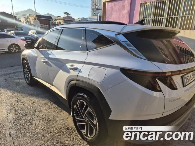 Hyundai Tucson 2025 thumb 4