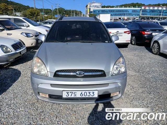 Kia Carens 2008 thumb 12