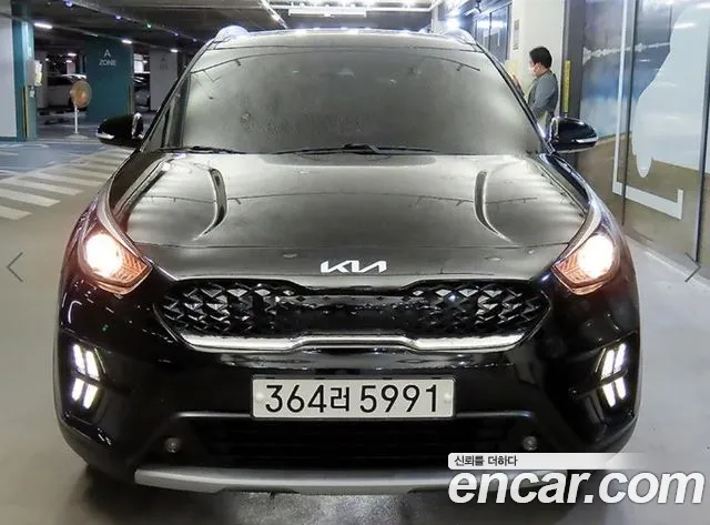 Kia Niro 2021 thumb 2