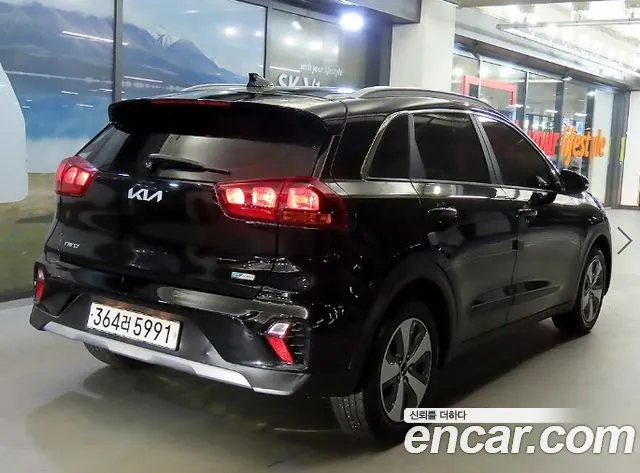 Kia Niro 2021 thumb 4