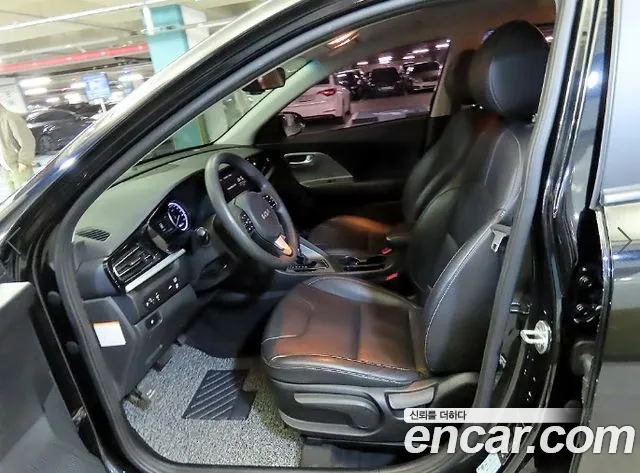 Kia Niro 2021 thumb 6