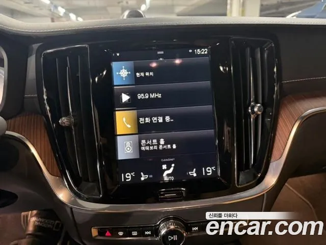 Volvo S60 2020 thumb 10
