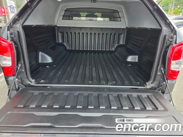 KG_Mobility_Ssangyong Rexton 2019 thumb 6