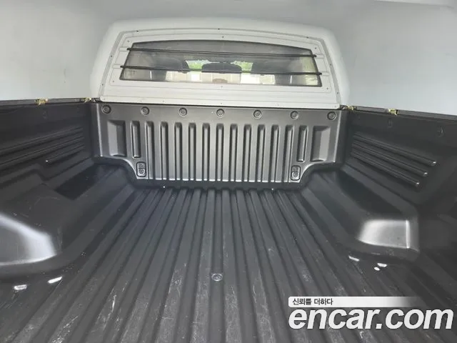 KG_Mobility_Ssangyong Rexton 2019 thumb 7