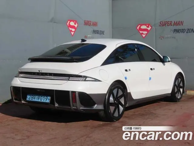 Hyundai IONIQ 6 2023 thumb 3