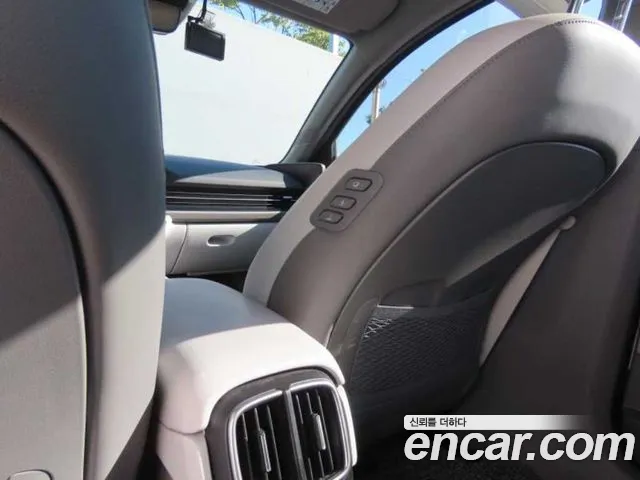 Hyundai IONIQ 6 2023 thumb 9