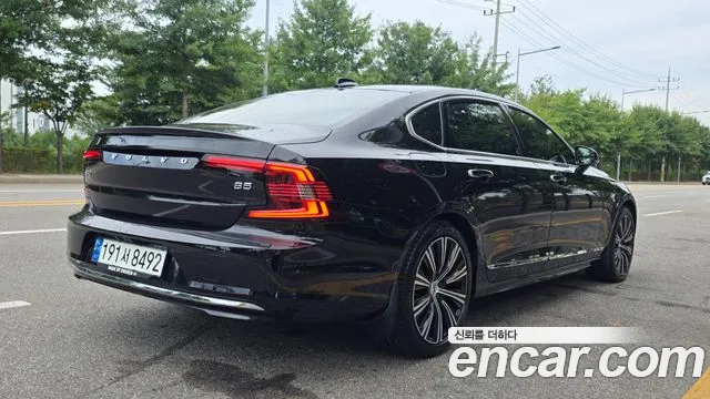 Volvo S90 2022 thumb 2