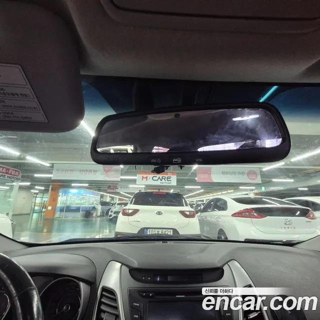 Hyundai Avante 2014 thumb 8