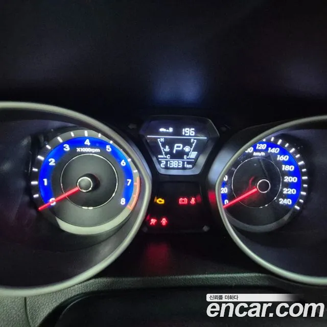 Hyundai Avante 2014 thumb 9