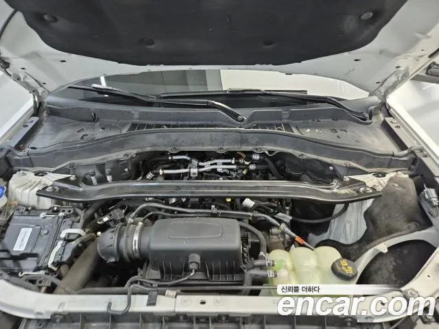 Ford Explorer 2021 thumb 5