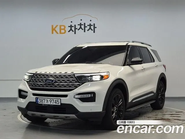 Ford Explorer 2021 thumb 12
