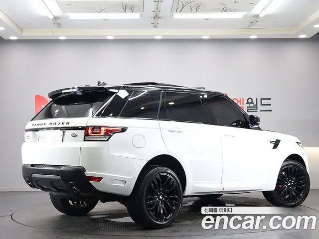 Land Rover Range Rover Sport 2017 thumb 4