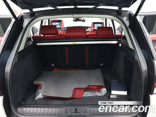 Land Rover Range Rover Sport 2017 thumb 5