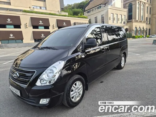 Hyundai Starex 2017 thumb 3