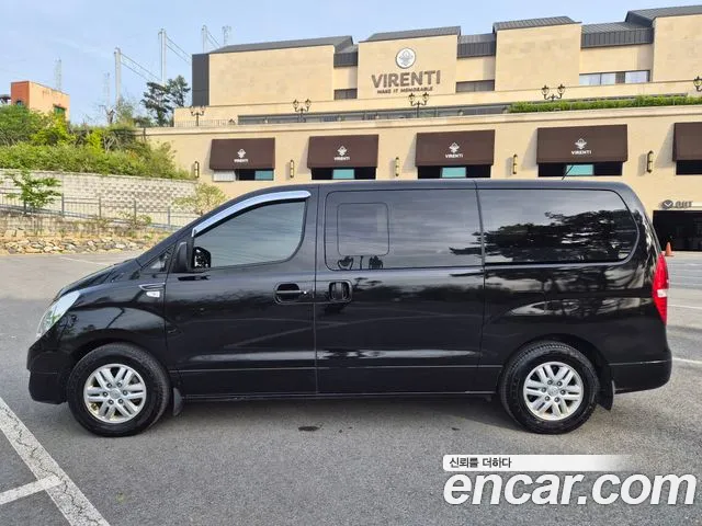 Hyundai Starex 2017 thumb 4